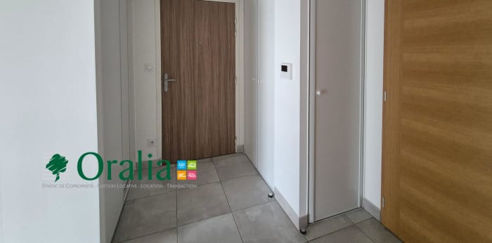 Image 8 sur 12 - Appartement  ·  Location · Chevigny Saint Sauveur (21800) · 3 pièces · 60m²