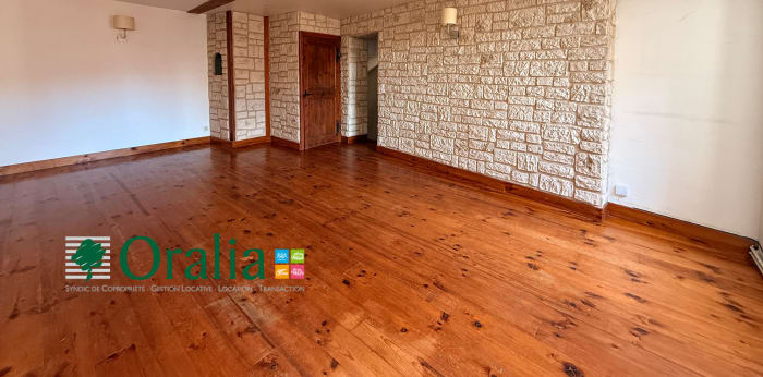 Image 7 sur 12 - Appartement  ·  Location · Savigny (69210) · 3 pièces · 125m²