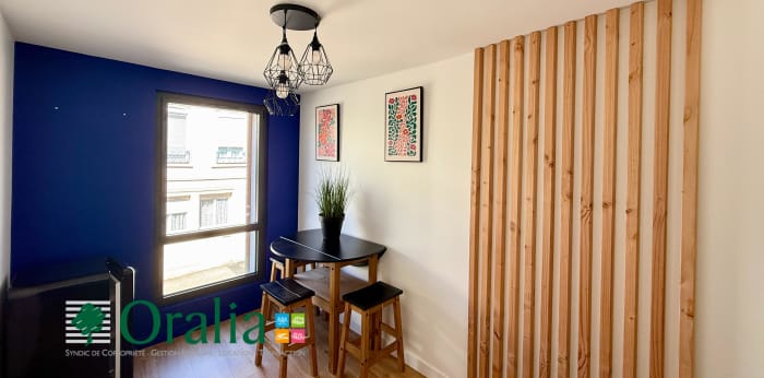 Image 4 sur 8 - Local commercial  ·  Location · Tarare (69170)