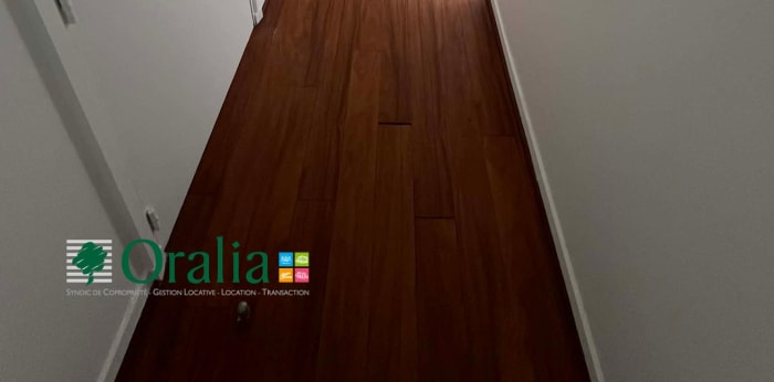 Image 12 sur 15 - Appartement  ·  Location · Paris (75008) · 3 pièces · 68m²