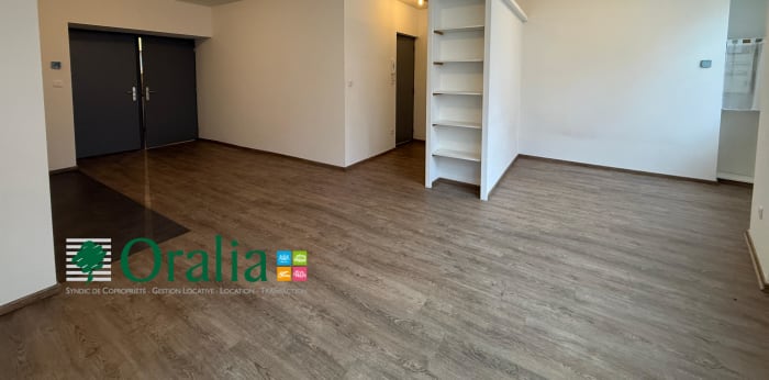 Image 4 sur 11 - Appartement  ·  Location · Tarare (69170) · 2 pièces · 49m²