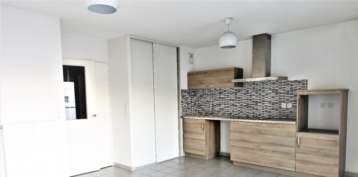 Image 4 sur 12 - Appartement  ·  Location · Grenoble (38100) · 2 pièces · 42m²