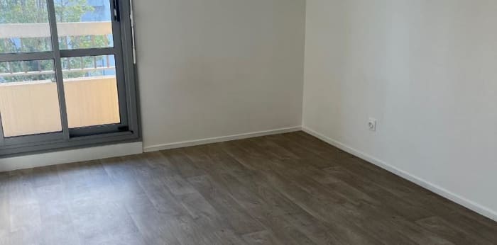 Image 6 sur 11 - Appartement  ·  Location · Villeurbanne (69100) · 4 pièces · 82m²