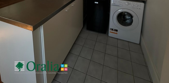 Image 5 sur 10 - Appartement  ·  Location · Villeurbanne (69100) · 1 pièce · 41m²