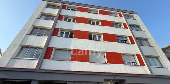 Image 1 sur 3 - Parking/box  ·  Location · Strasbourg (67200) · 1m²