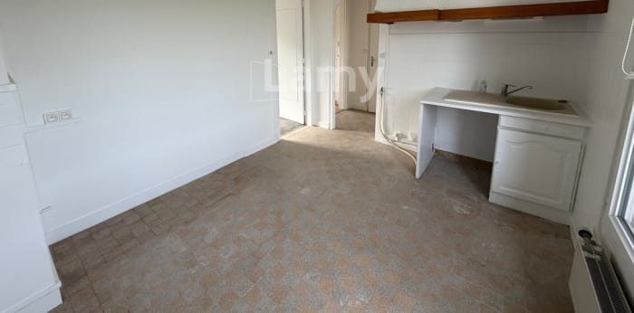 Image 13 sur 18 - Appartement  ·  Location · St Maximin (60740) · 5 pièces · 85m²