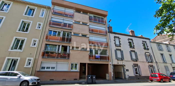 Image 1 sur 8 - Appartement  ·  Location · Clermont Ferrand (63000) · 3 pièces · 64m²