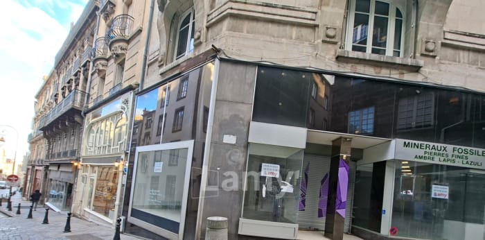 Image 1 sur 8 - Local  ·  Location · Clermont Ferrand (63000) · 69m²