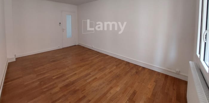 Image 4 sur 11 - Appartement  ·  Location · Grenoble (38000) · 2 pièces · 55m²