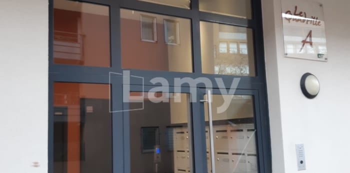 Image 17 sur 17 - Appartement  ·  Location · Nimes (30900) · 3 pièces · 67m²