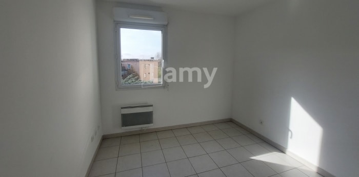 Image 8 sur 17 - Appartement  ·  Location · Nimes (30900) · 3 pièces · 67m²