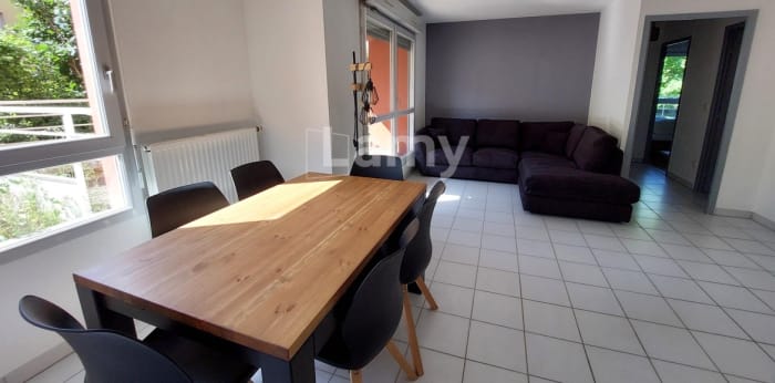 Image 1 sur 30 - Appartement  ·  Location · Grenoble (38000) · 3 pièces · 65m²