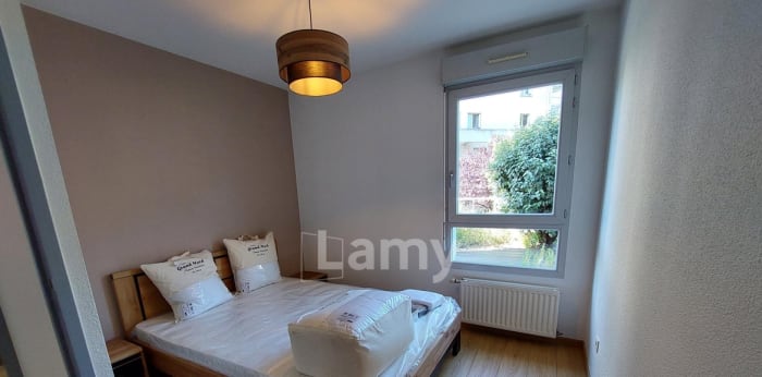Image 8 sur 30 - Appartement  ·  Location · Grenoble (38000) · 3 pièces · 65m²