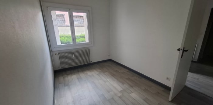 Image 5 sur 7 - Appartement  ·  Location · Sochaux (25600) · 2 pièces · 46m²