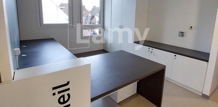 Image 3 sur 10 - Bureaux  ·  Location · Conde Sur L Escaut (59163) · 196m²