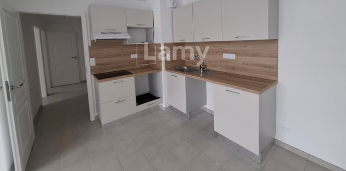 Image 2 sur 8 - Appartement  ·  Location · Mulhouse (68200) · 3 pièces · 58m²