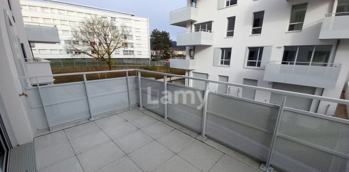 Image 6 sur 14 - Appartement  ·  Location · Chenove (21300) · 3 pièces · 75m²
