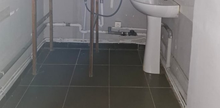 Image 8 sur 10 - Boutique  ·  Location · Marseille (13005) · 1 pièce · 80m²