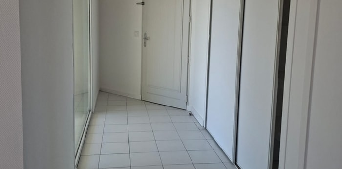 Image 6 sur 12 - Appartement  ·  Location · St Martin De Re (17410) · 2 pièces · 56m²