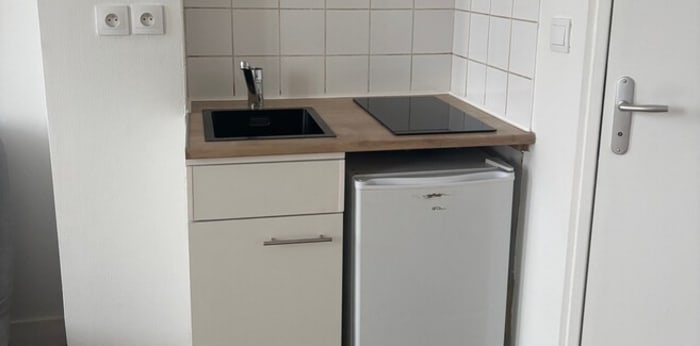 Image 4 sur 4 - Appartement  ·  Location · Angouleme (16000) · 1 pièce · 12m²