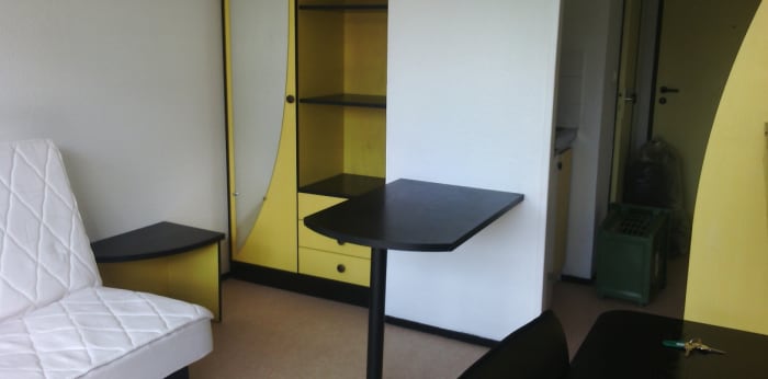 Image 1 sur 7 - Appartement  ·  Location · Poitiers (86000) · 1 pièce · 16m²