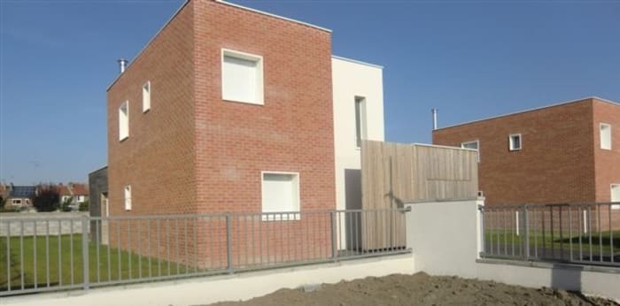 Image 1 sur 9 - Maison/villa  ·  Location · Beuvrages (59192) · 5 pièces · 123m²