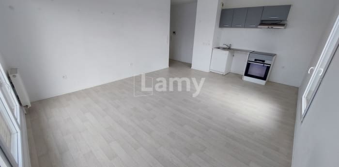 Image 3 sur 6 - Appartement  ·  Location · Arpajon (91290) · 1 pièce · 31m²