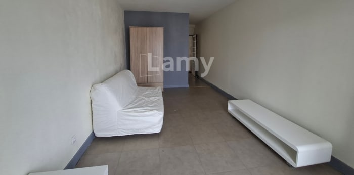 Image 3 sur 5 - Appartement  ·  Location · Clermont Ferrand (63000) · 1 pièce · 32m²