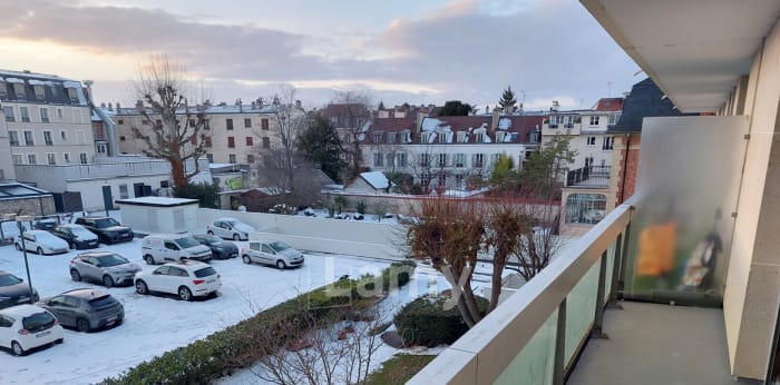 Image 8 sur 12 - Appartement  ·  Location · Poissy (78300) · 1 pièce · 31m²