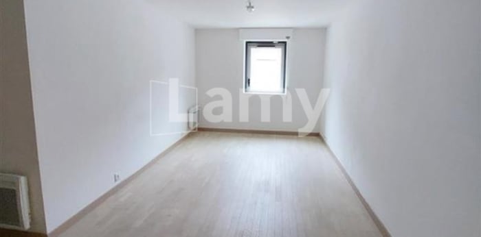 Image 2 sur 4 - Appartement  ·  Location · Nantes (44000) · 3 pièces · 56m²