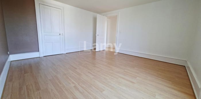 Image 5 sur 6 - Appartement  ·  Location · Chatenois Les Forges (90700) · 2 pièces