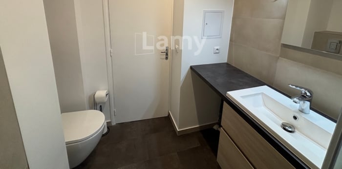 Image 7 sur 10 - Appartement  ·  Location · St Germain En Laye (78100) · 2 pièces · 42m²
