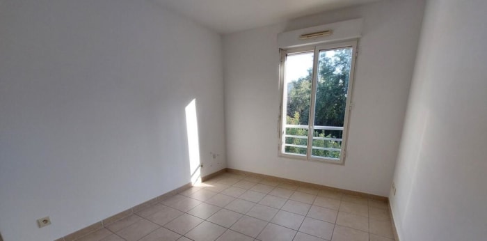 Image 9 sur 10 - Appartement  ·  Location · Avignon (84140) · 3 pièces · 64m²