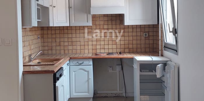 Image 4 sur 13 - Appartement  ·  Location · Ales (30100) · 2 pièces · 50m²