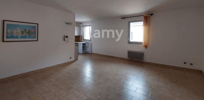 Image 1 sur 13 - Appartement  ·  Location · Ales (30100) · 2 pièces · 50m²