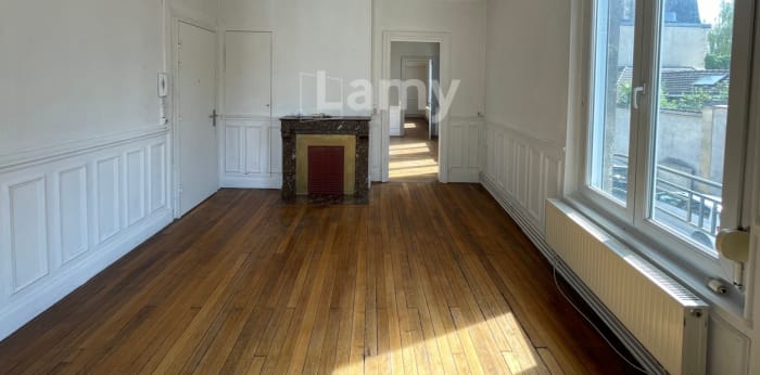 Image 1 sur 8 - Appartement  ·  Location · Reims (51100) · 3 pièces · 63m²