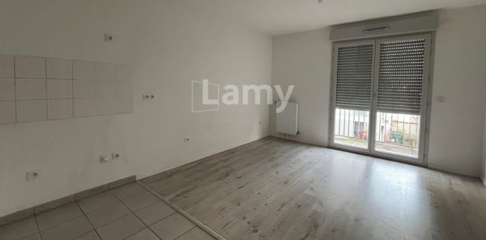Image 1 sur 5 - Appartement  ·  Location · Sevran (93270) · 2 pièces · 40m²