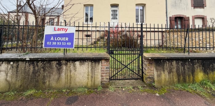 Image 3 sur 8 - Appartement  ·  Location · Chalette Sur Loing (45120) · 3 pièces · 53m²