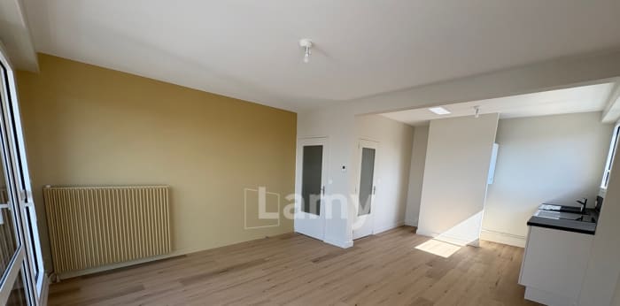 Image 1 sur 8 - Appartement  ·  Location · Rennes (35200) · 3 pièces · 65m²