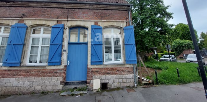 Image 1 sur 10 - Maison/villa  ·  Location · Valenciennes (59300) · 2 pièces · 42m²