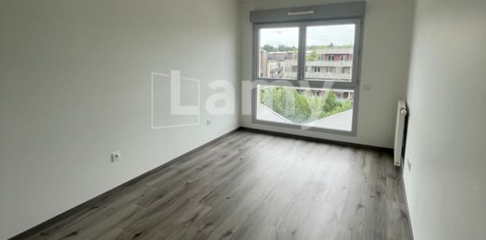 Image 3 sur 7 - Appartement  ·  Location · Amiens (80000) · 2 pièces · 51m²