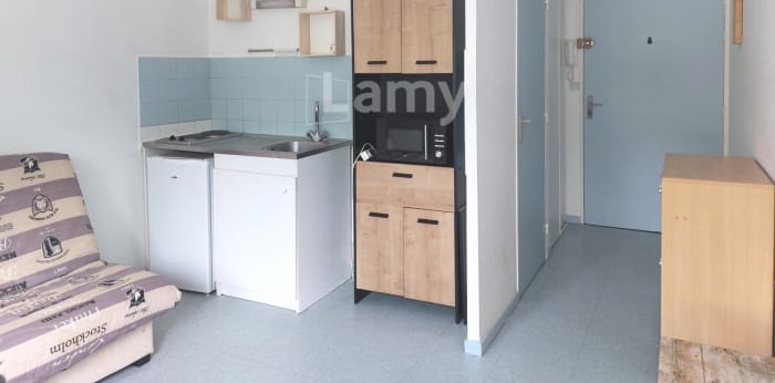 Image 1 sur 5 - Appartement  ·  Location · Orleans (45000) · 1 pièce · 20m²