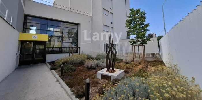 Image 6 sur 10 - Appartement  ·  Location · Marseille (13013) · 2 pièces · 42m²
