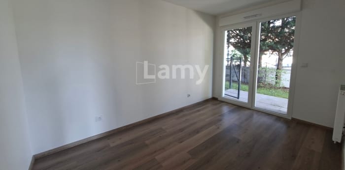 Image 10 sur 12 - Appartement  ·  Location · Clermont Ferrand (63100) · 4 pièces · 83m²