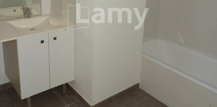 Image 1 sur 5 - Appartement  ·  Location · Toulouse (31500) · 2 pièces · 45m²