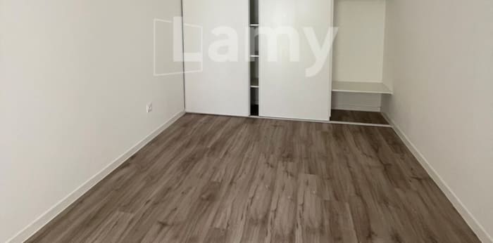 Image 6 sur 9 - Appartement  ·  Location · Lille (59160) · 2 pièces · 46m²