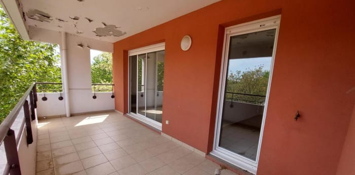 Image 5 sur 6 - Appartement  ·  Location · Le Pontet (84130) · 4 pièces · 84m²