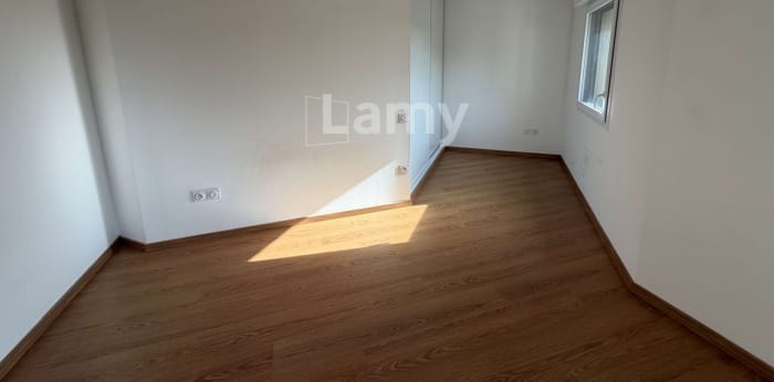 Image 4 sur 8 - Appartement  ·  Location · Cenon (33150) · 3 pièces · 57m²