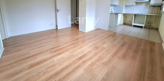 Image 1 sur 5 - Appartement  ·  Location · Belfort (90000) · 2 pièces · 38m²