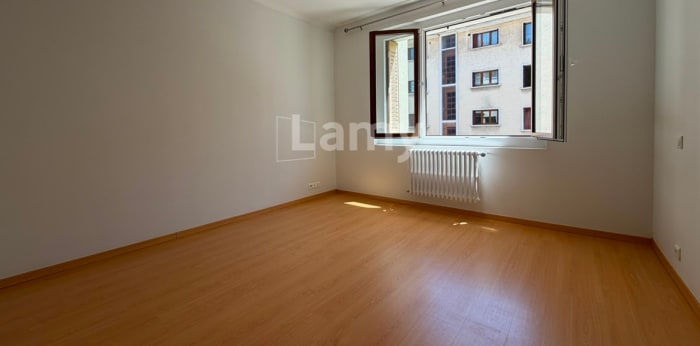 Image 1 sur 10 - Appartement  ·  Location · Annecy (74000) · 4 pièces · 85m²